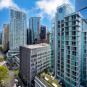 Hotel Coast Coal Harbour By Apa ****