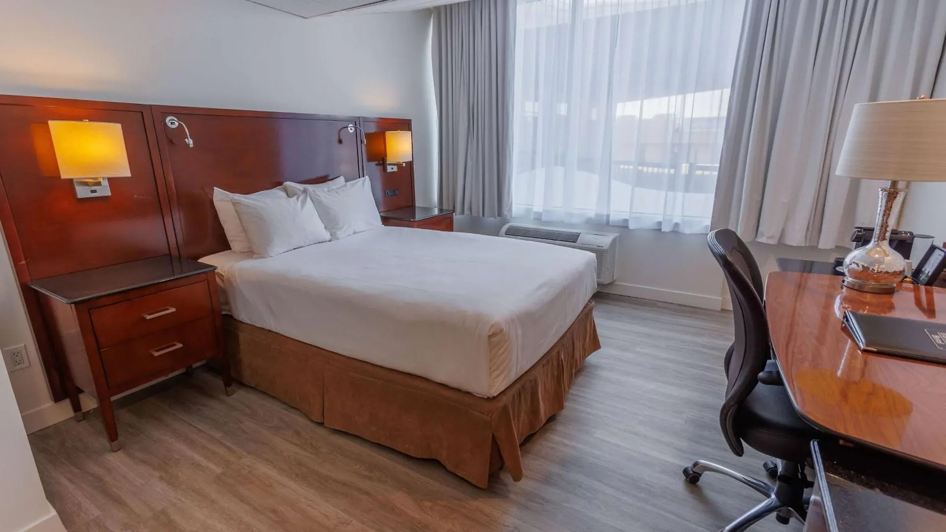 Travelodge By Wyndham Quebec City Hotel & Convention Centre Canada