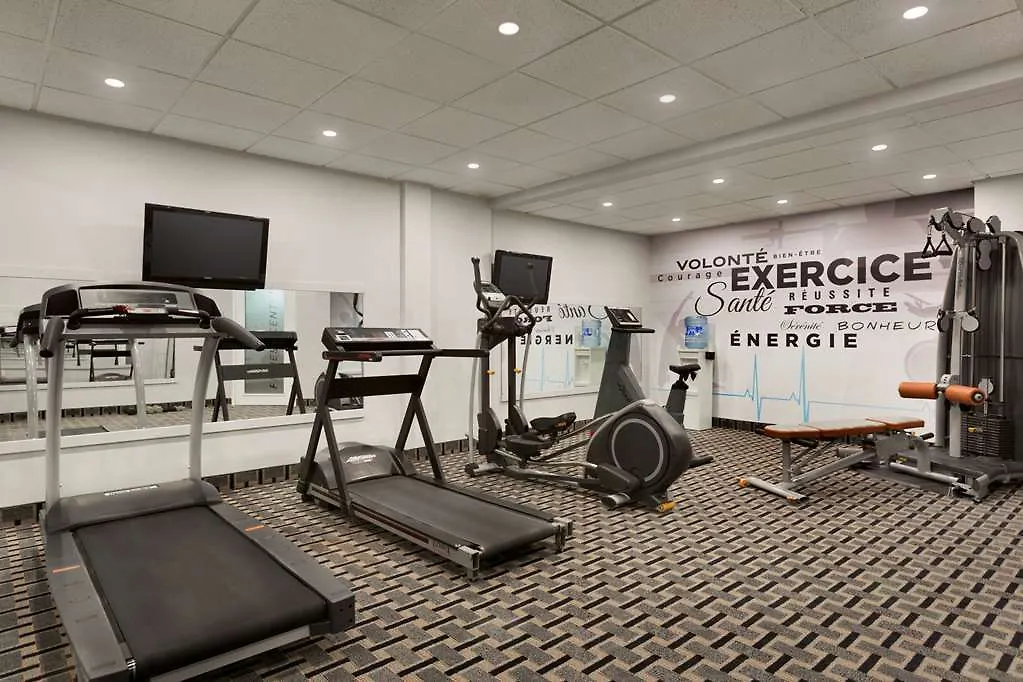 Travelodge By Wyndham Quebec City Hotel & Convention Centre